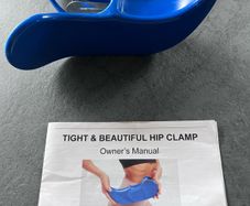 Pelvic floor training device