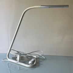 desk lamp