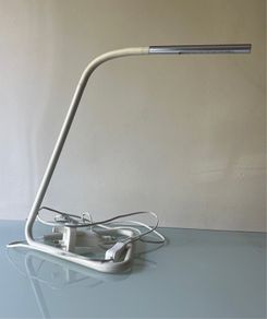 desk lamp