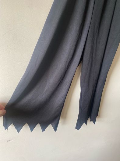 Costume jagged end trousers (age 7-10)