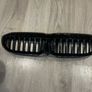 BMW 330e grill Image 6