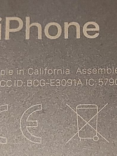 2 xApple Iphone 7, 32GB, Activation Locked, For parts or repair, Excellent Cosmetic Condition
