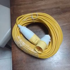 25 m pony lead,plug and socket 110v