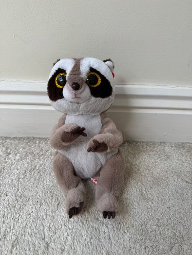 Ty Beanie Baby Bellies Petey the Raccoon approx. 6 Inch Plush Used Please see pictures