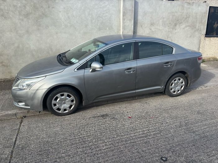 2010 Toyota Avensis