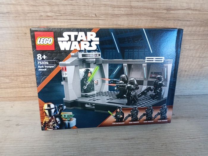 Lego 75324 Dark Trooper Attack