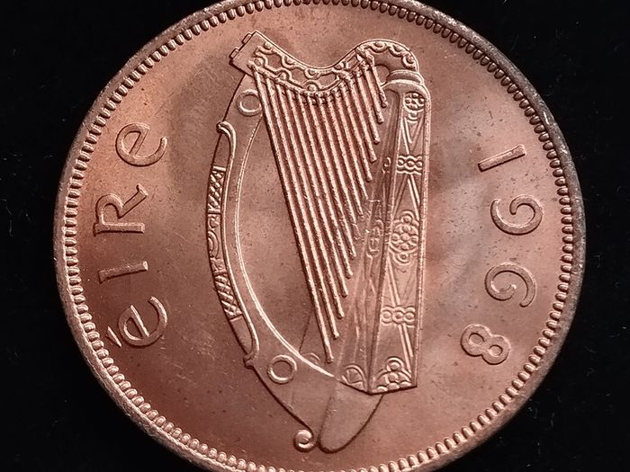 Ireland - 1968 - 1 Penny - Hen with Chicks - KM.11 - [274]
