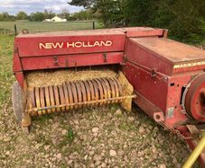 New Holland 370