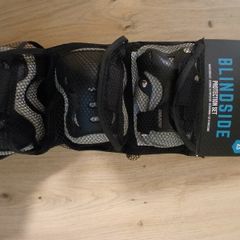knee and elbow pads