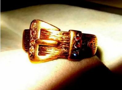 Vintage Hallmarked Diamond Buckle Ring