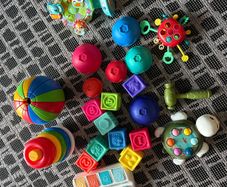 toys