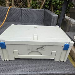 Variety of different size festo systainers