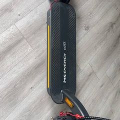 Electric scooter