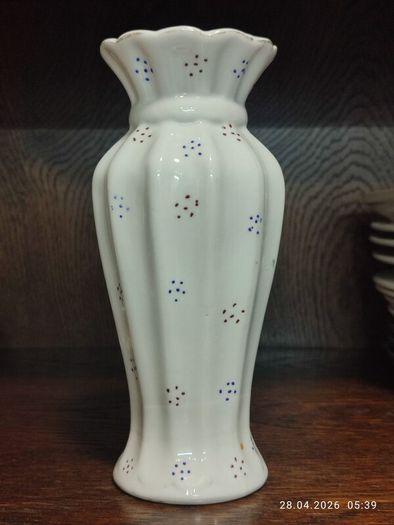 Vintage Style Floral Vase with Gold Trim Cottage Garden Decor