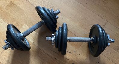 2x 10.5kg dumbbells