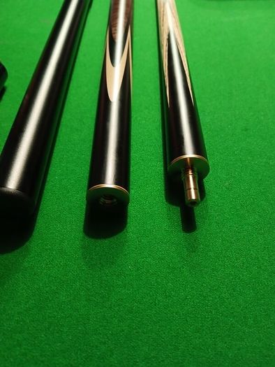 4 piece Ash Cue Set with Case