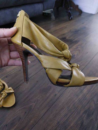 Schuh - Uk6