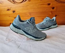 new balance 880 vii Size 5 eu 37.5 light blue in excellent condition