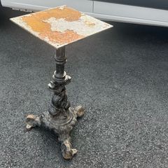 Cast iron table stand