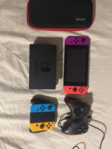 Nintendo switch unpatched/modable+accesories