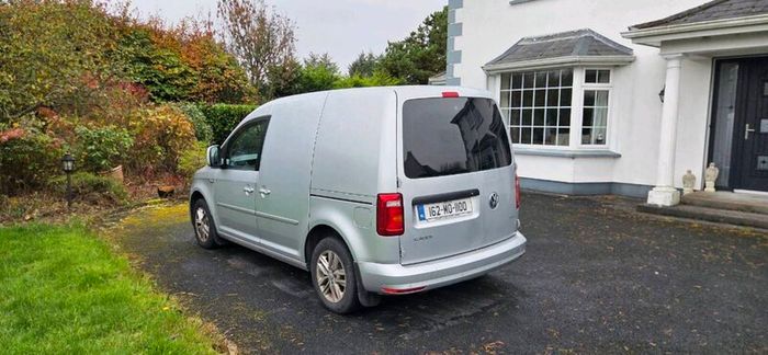 VW Caddy Highline