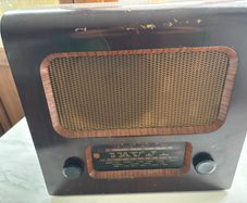 vintage pye radio