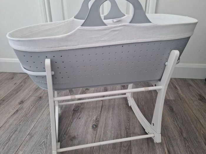 Tommee Tippee Baby Bassinet Rocker