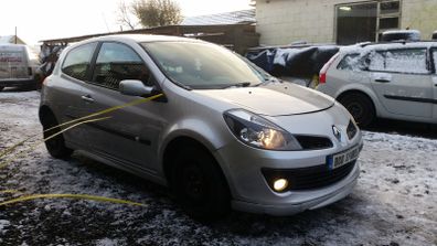 Parts for mk3 Renault Clio 05-12 @ OCG Spares