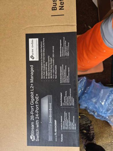 JetStream 28-Port Gigabit L2+ Managed Switch with 24-Port PoE+