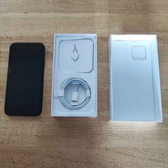 iPhone 12 black 64gb + cable + case + box