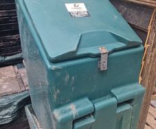 carbery 120kg plastic coal bunker and stand