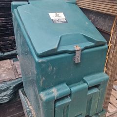 carbery 120kg plastic coal bunker and stand