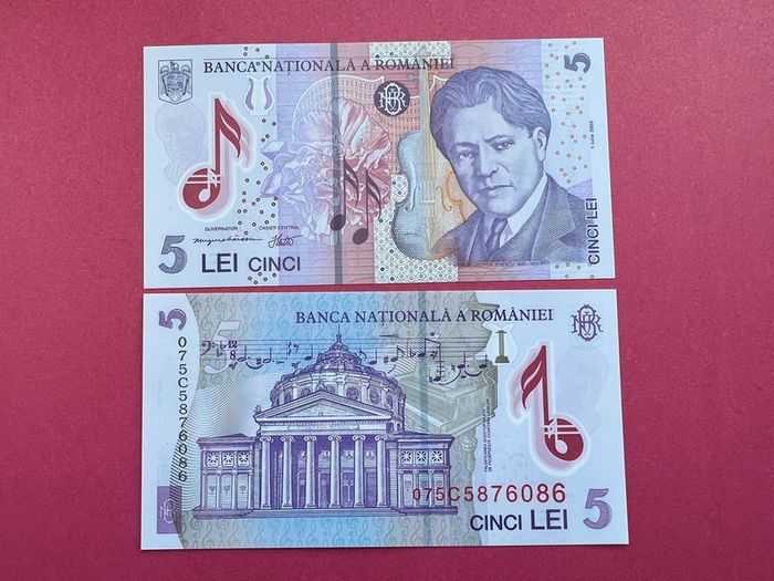 Romania  5 Lei. 2007. Pick 118c Polymer / Plastic   ( Uncirculated )