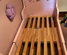 Ikea Busunge extendable bed