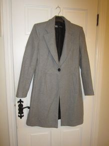 Zara    light grey   size  XS