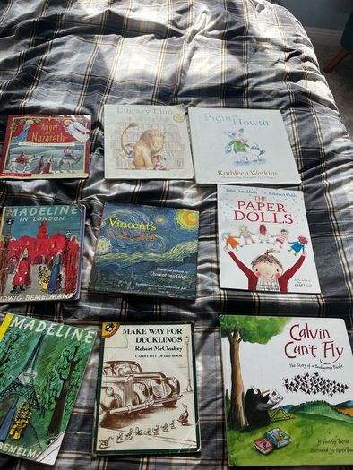 Free bundle of approx 40 books