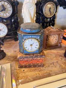 Clock tea caddy
