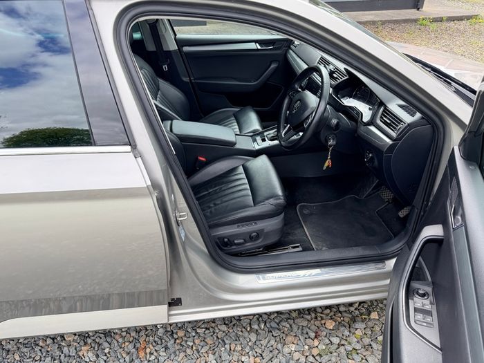 2016 Skoda Superb 2.0 TDI STYLE Automatic