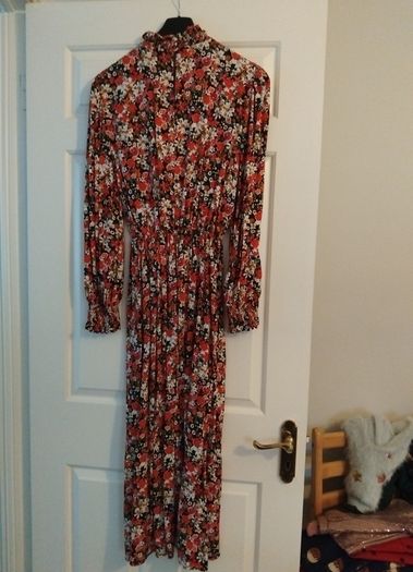 Floral full length Dress size 12 with sleeves