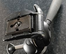 Manfrotto Tripod Camera HEAD - Tilt Pan Swing