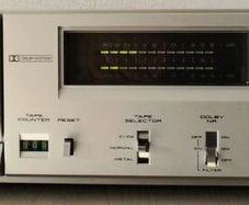From 1982  Akai - CS-F11 Audio-cassette deck, working good.