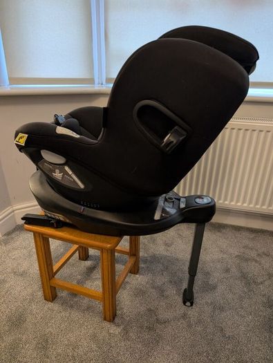 Joie i-Spin 360 car seat