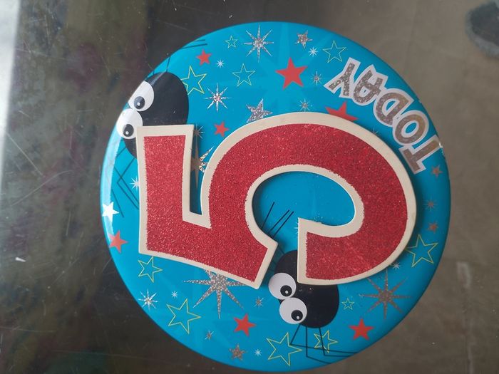 5th birthday table stand