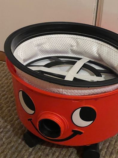 Henry Vacuum