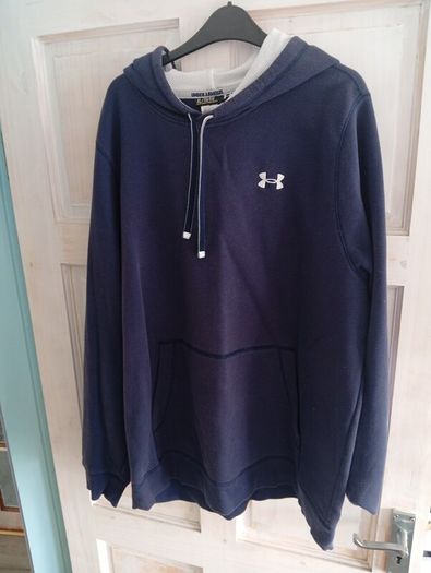 Navy under armour hoodie XL