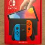 Nintendo Switch OLED bundle (with 4 Joy-Cons, 3 games) Image 2