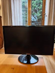 Samsung Monitor