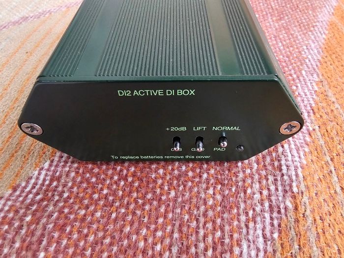 La Audio D12 Active Di Box