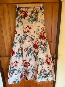 Vintage Coast Strapless Fitted Dress