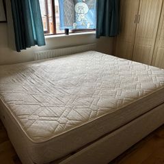 Super King Bed (180cm X 200cm)